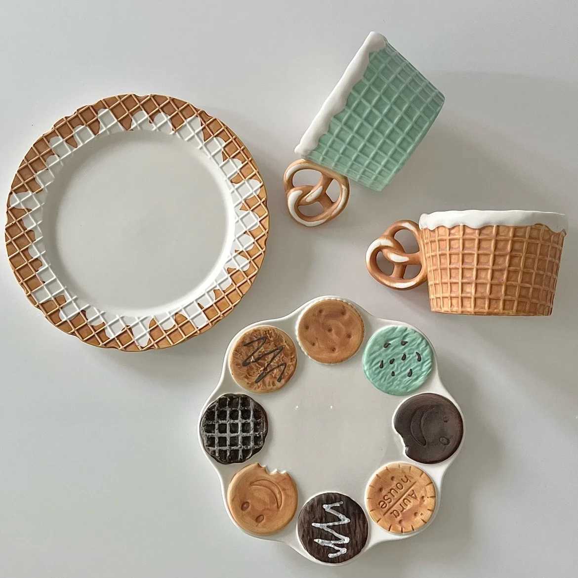 Japanese Creative Cookie Shaped Ceramic Tableware gs Plates Cute Coffee Cups Desserts Breakfast Plates H251209