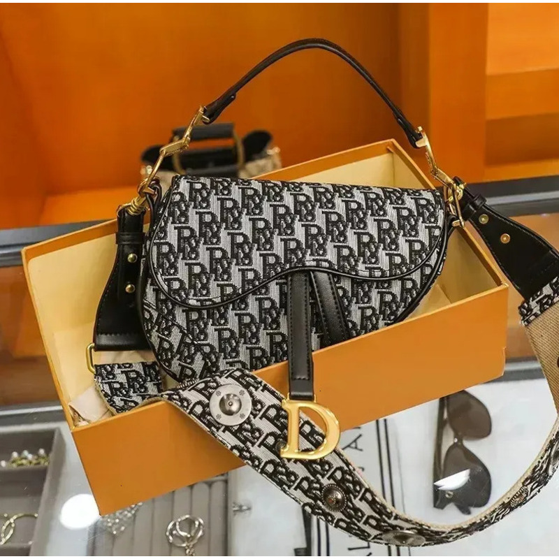 Canvas Womens Hundred Handbag Crossbody Comfortable Shoulder Strap Women Large Capacity Letter Underarm Bagslg