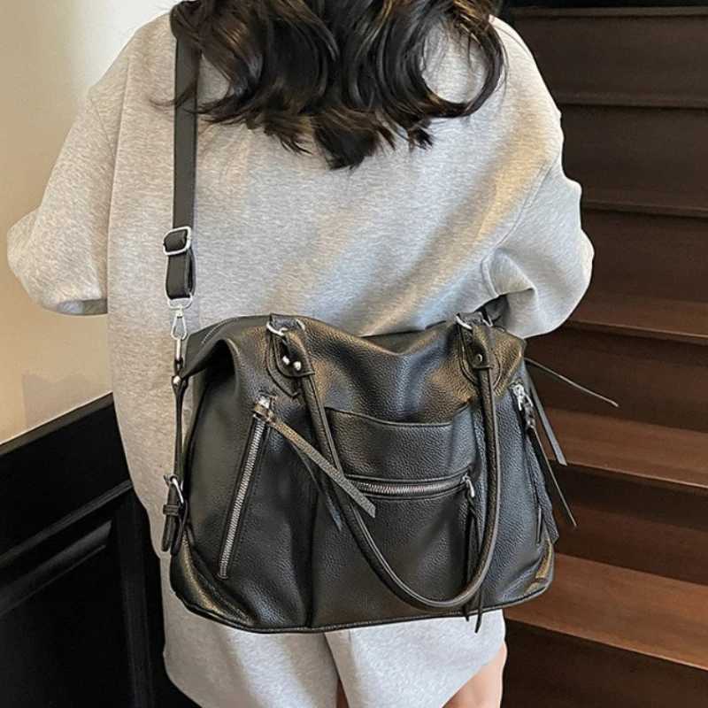 Wens PU Soft Leather Handbag Fiable Armpit Bag Large Capacity Wed Zipper Pocket Woven Decorative Crossbody Bag Y251209