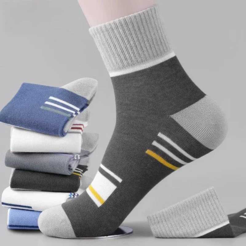 Men Breathable Cotton Socks Spring Striped Casual Hosiery Mens Anti-odor Antibacterial Business SocksT251209
