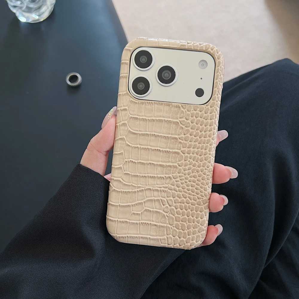 Crocodile Patter PU Leather Glossy Case For iPhone 17 Prax 16 15 14 Plus 13 12 11 Pro Max Luxury Frameless Cover C251209