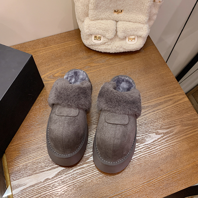 free shipping Fashionable thick soled cotton slippers for women in autumn winter suitable for outdoor wear with a foot kick toe cap half slippers snow