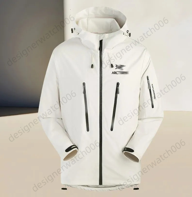 Arcteryxlies Jacket Designer Lightweight Hard ThrLayers Jacket Windbreaker Outdoor Sports Versatile Couple Versatile ARCS Coat Travel Goretex Jackets d66