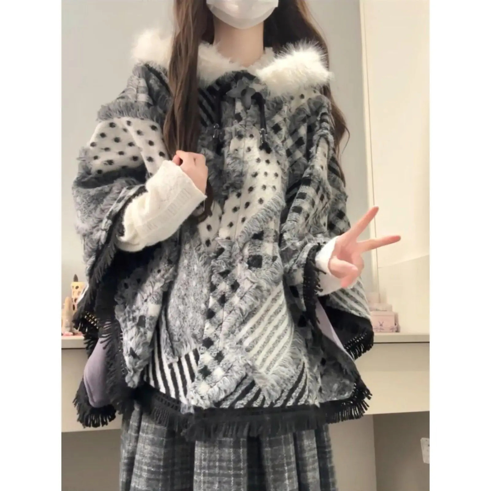 Sweet Plaid Tassel Shawl Vintage Elegant Lolita Style Hooded Cloak Women Japanese Thicken Warm Ponchos Coats 251128 - view 6