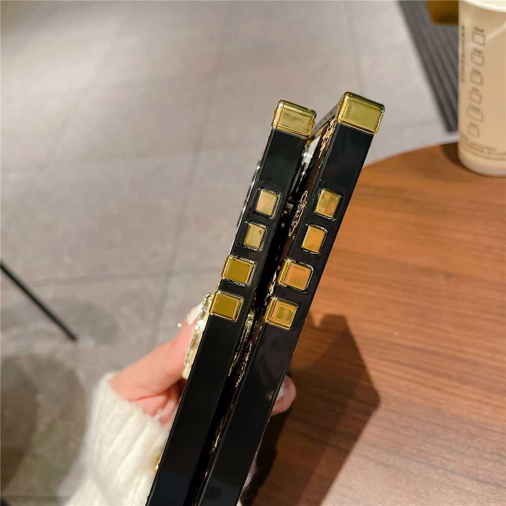 Luxury Flower Vintage Pattern Cover Soft Leather Case for Galaxy S25 tra Edge S24 tra S23 S22 Plus S20 S21 Note 20 C251209