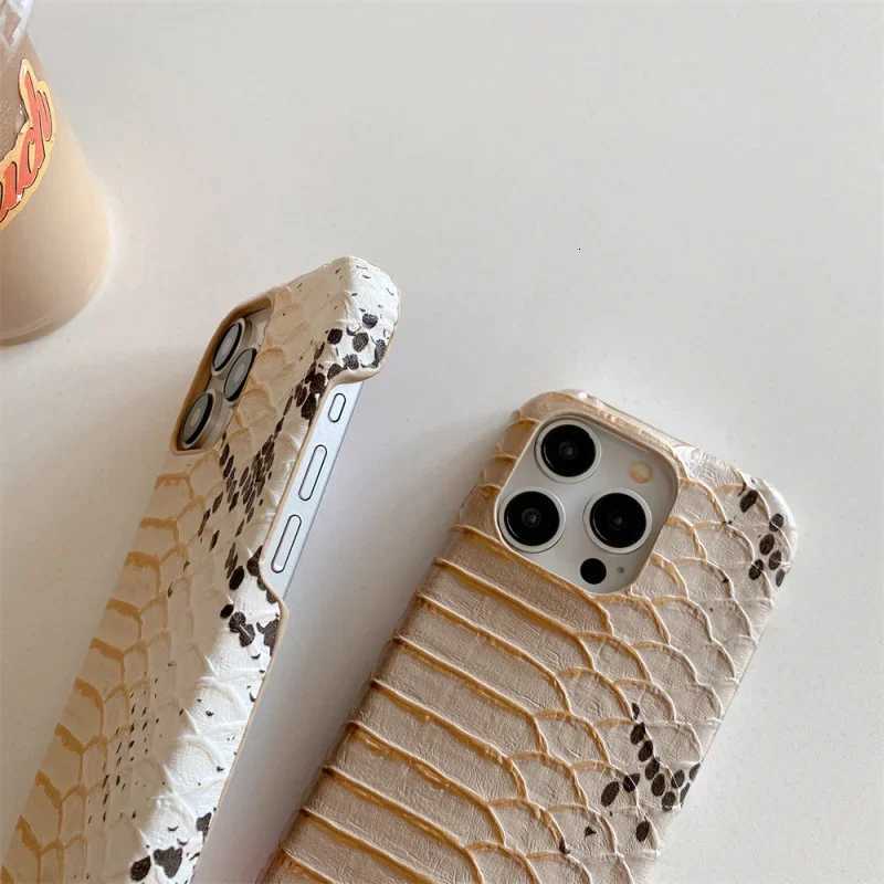Luxury Leather Realistic Snake Skin Texture Phone Case for IPhone 16 15 Pro Max Plus 5G for Fashion PU Seismic Cover C251209