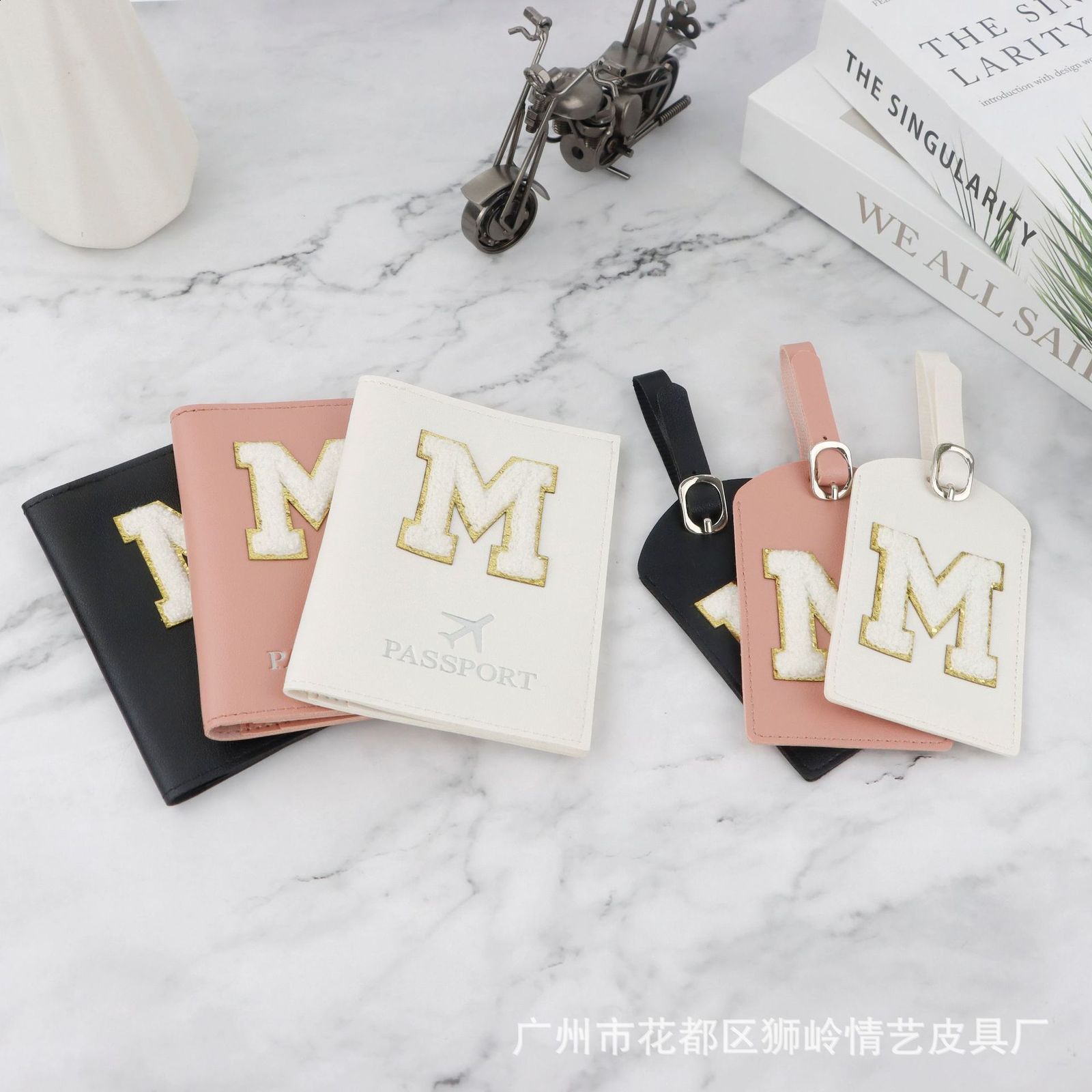 2025 Customizable Letter Passport Luggage Tag Pendant Passport Holder Set y240829