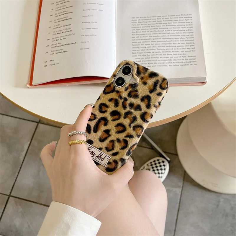 Luxury Leopard Plush Winter Hand Wer Fluffy Protec Phone Cover For iPhone 12 13 14 15 16 17Pro Max Lovely Leopard Furry Cover C251209