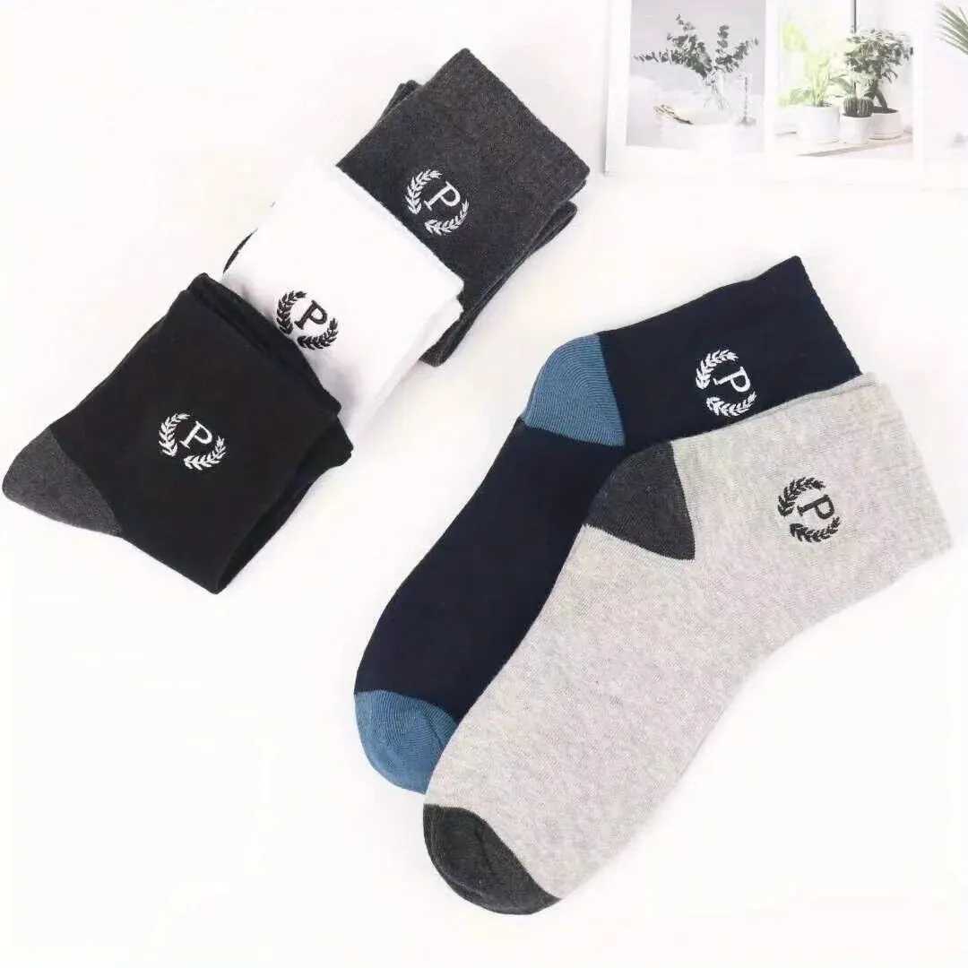 5 Pairs Of Mens Trendy Color Block Crew Socks Breathable Comfy Casual Unisex Socks For Mens Outdoor Wearing All Seasons WearT251209