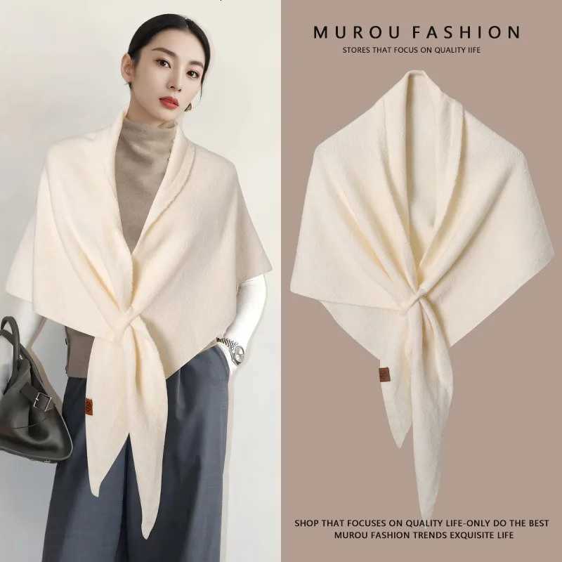 Luxury Version New Womens Neck Wrap Autumn and Winter Wool Blended Triangular Shawl Female Thickened with Knitted Warm Shoulder XWJ116 Y251208