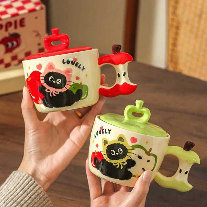 3D Apple g Creative Cat Ceramic Drinking Water Cup with Lid High-value Household Breakfast Cups Christmas Gift Drinkware H251209