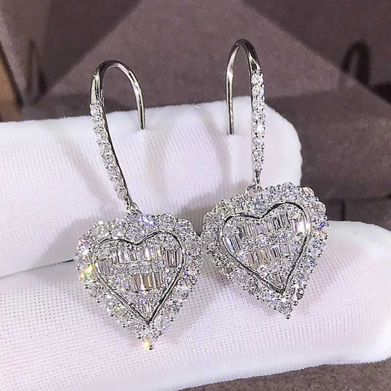 Luxury Full Diamond Heart Pendant Cubic Zircon Crystal Dangle Drop Earrings White Gold Plated Women Fashion Jewelry K251209 H260202