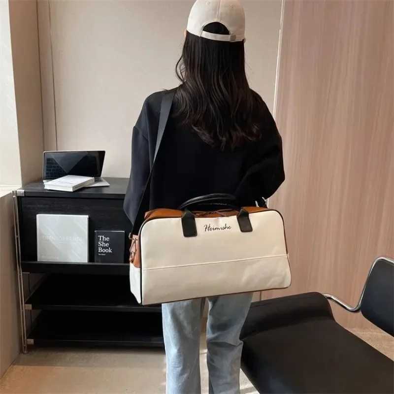 Large Capacity PU Zipper Travel Bag 2025 New High Quality Brand Simplicity Waterproof Luxury Leisure Vai Lage Bag Y251209