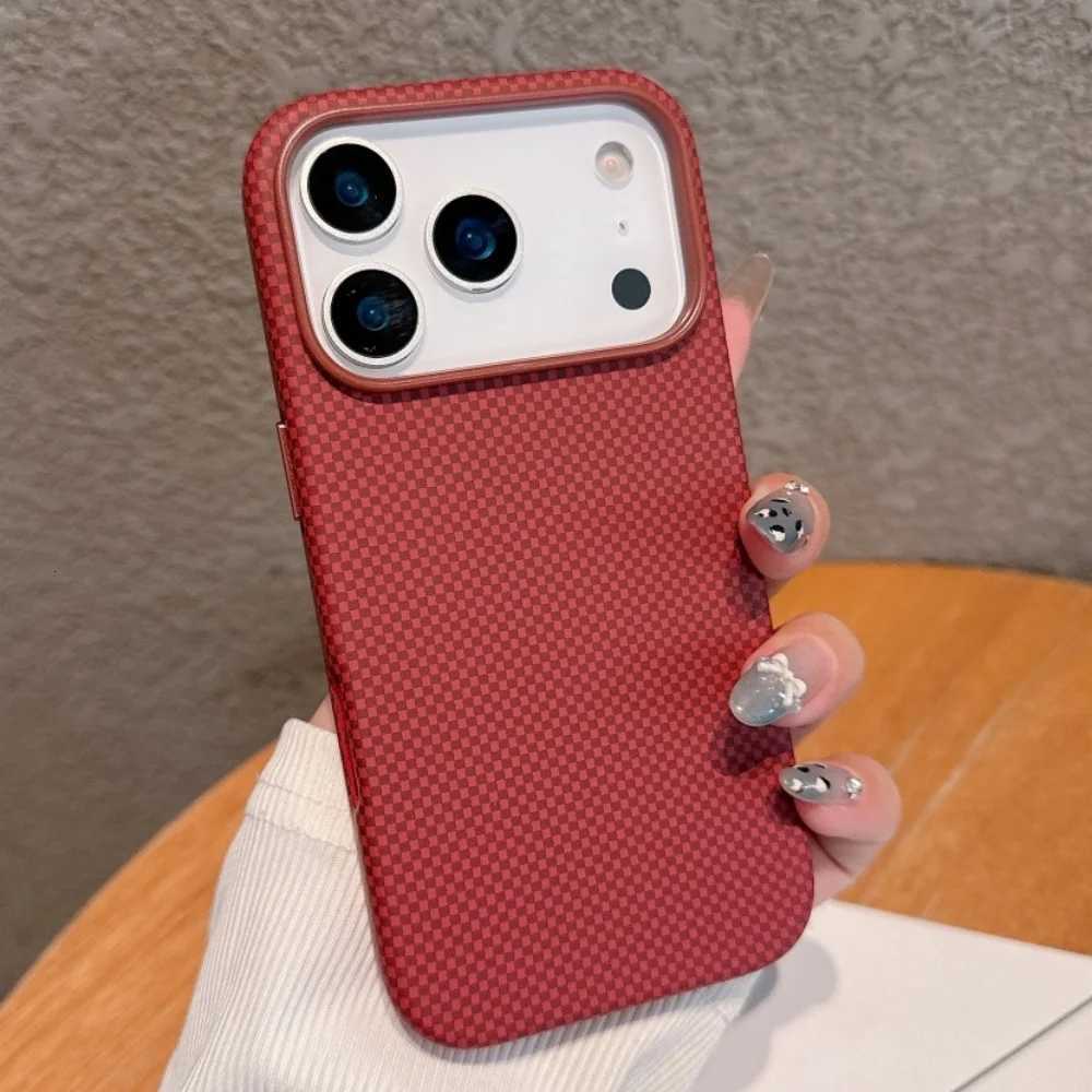 Built-in Magnetic high end Carbon Fiber for Phone Case for iPhone 17 Pro Max Air 17 Pro Wireless Charge Shockproof Case C251209