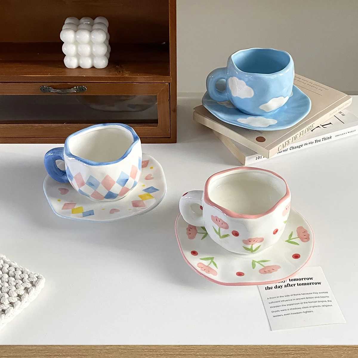 280ml Scandinavian Style Hand-Kneaded Ceramic Coffee Cup and Saucer Mti-Color Plaid Blue Sky and White Clouds Flower g H251209