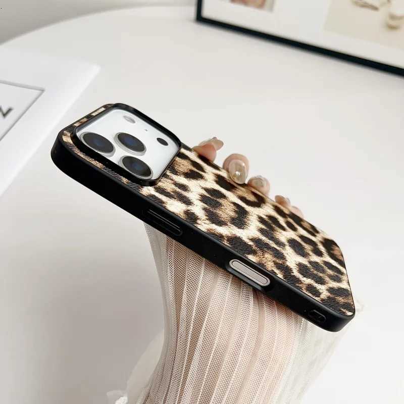 Luxury Crocodile Snake Leather PU Phone Case for iPhone 11 12 13 14 15 16 Pro Max Plus X XR Mini 16e Carbon fiber cross Cover C251209