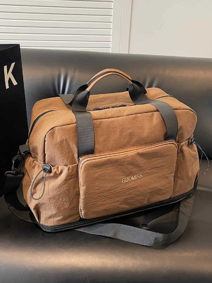 Wens portable travel lage bag mens large-capacity Handbag foldable storage bag dry and wet separati fitness bag Y251209