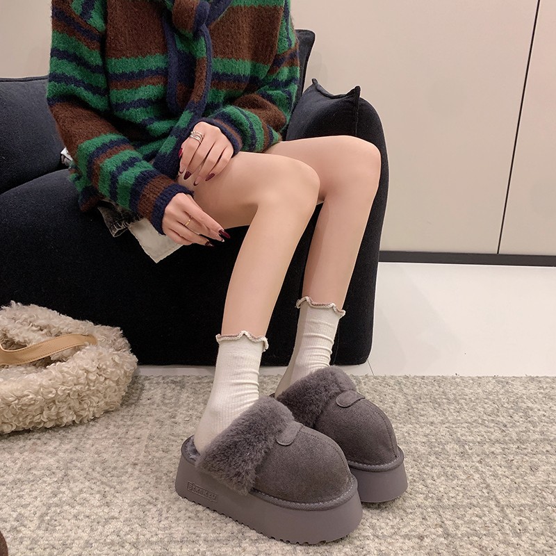 free shipping Fashionable thick soled cotton slippers for women in autumn winter suitable for outdoor wear with a foot kick toe cap half slippers snow