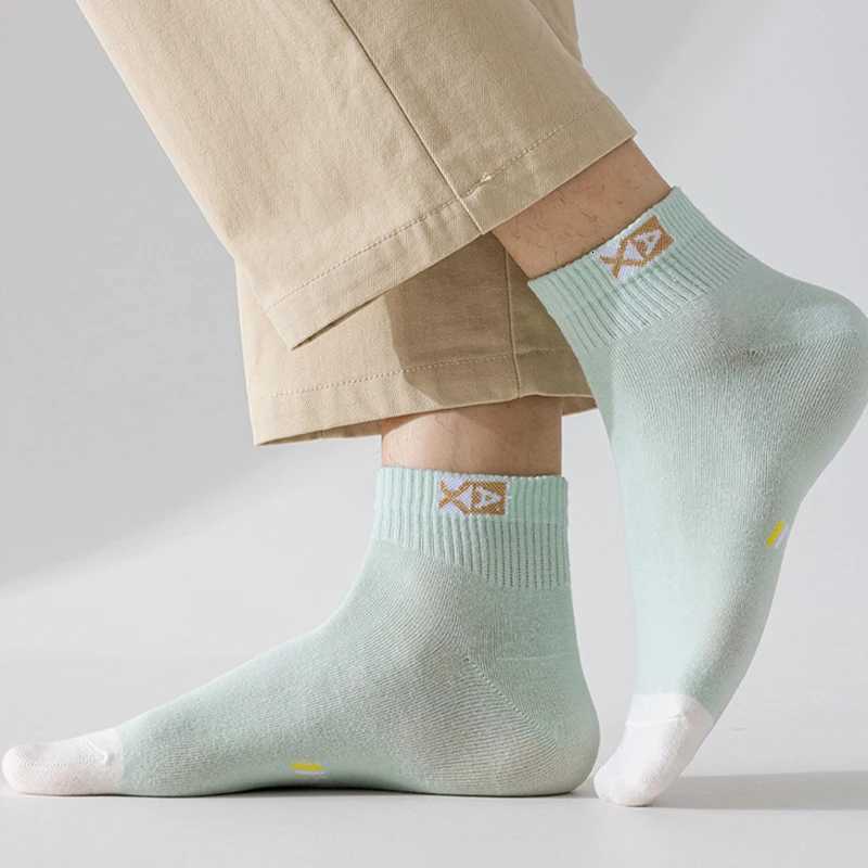 Mens Ankle Sock Ultra-Soft Breathable Sweat-Absorbent Casual Cotton Sports Sock Comfortable High Quality Low Cut Male SoxT251209