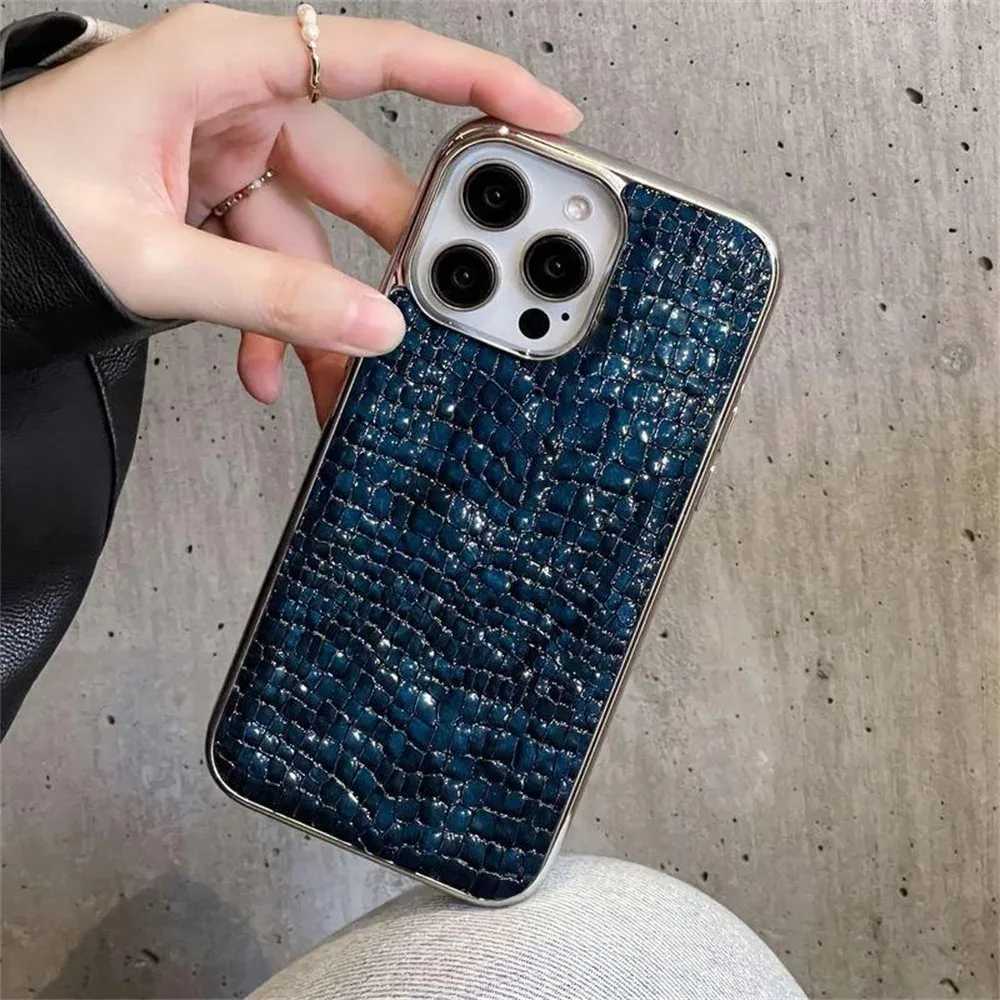 Luxury Crocodile Pattern Glossy Case For iPhone 11 12 13 14 15 16 17 Pro Max Plus 17 Air or Shockproof Bright Plating Cover C251209