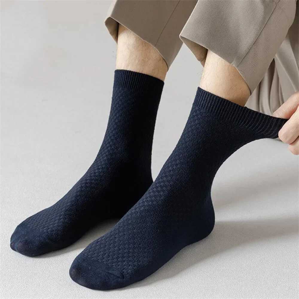 8 Pairs/Pack Bamboo Fiber Socks Men High Quality Business Socks Male Running Mid Tube Anti Sweat Breathable Casual Socks 38-44T251209