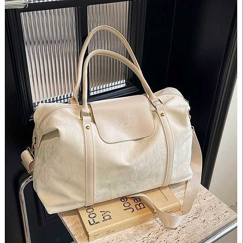 Large-capacity short-distance travel bag fiable and lightweight handbag swimming business trip and fitness storage bag Y251209