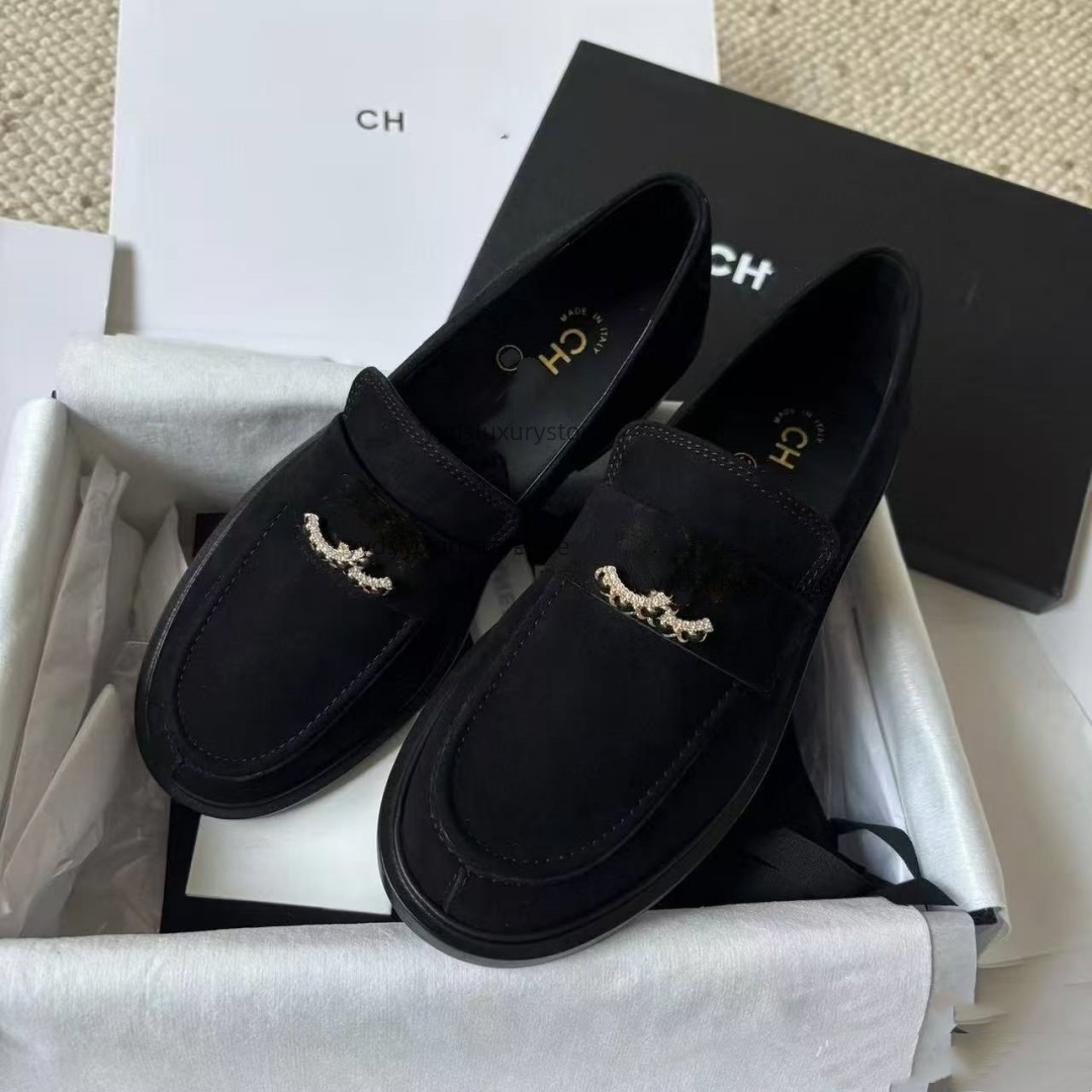 2026 Designer Loafers Luxury Casual Shoes Leather Suede Upper Women's Loafers Sheepskin Anti-Slip Flat Shoes Fashion Formal Shoes