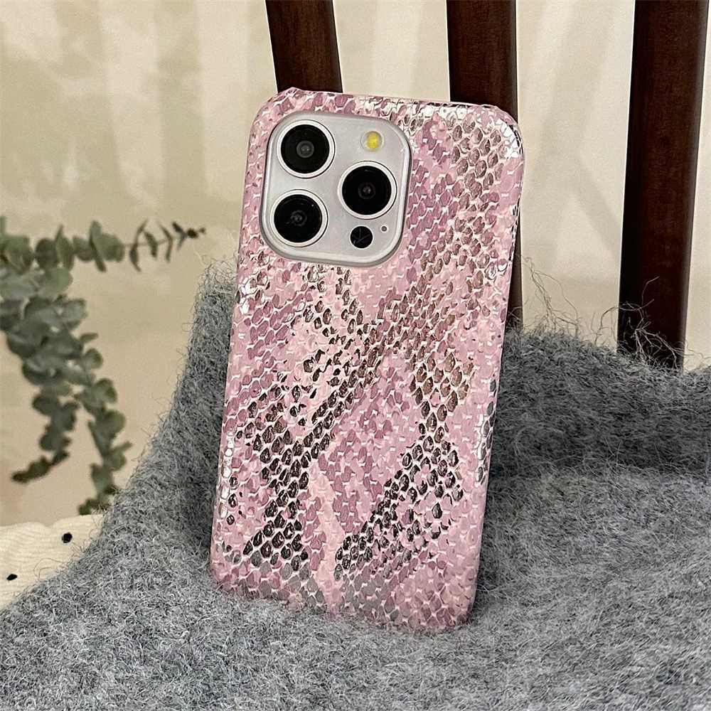 Luxury Glossy Soft Leather Phone Case For iPhone 15 14 13 12 Pro Max Snake Lizard Pattern Shockproof Back Cover Funda C251209