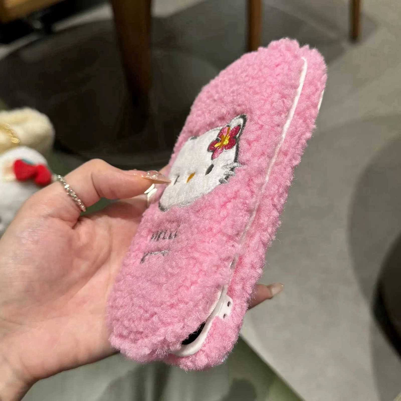 Luxury Plush Phone Mirror What About Cashmere Wool Wth Phone Case For iPhone 13 14 15 16 Pro Max Flip KT furry C251209