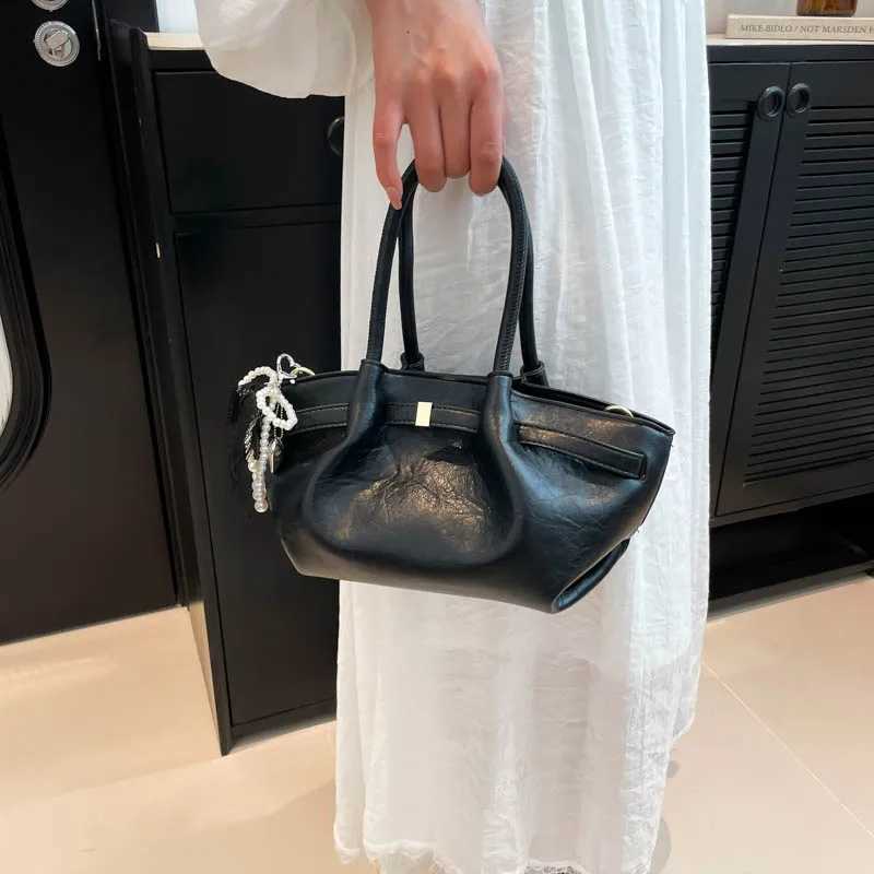 Mini Size Top-handle Bags For Wen Soild Color Shoder Cross Body With Pendant 2025 Lat Luxury Designer Handbags Y251209
