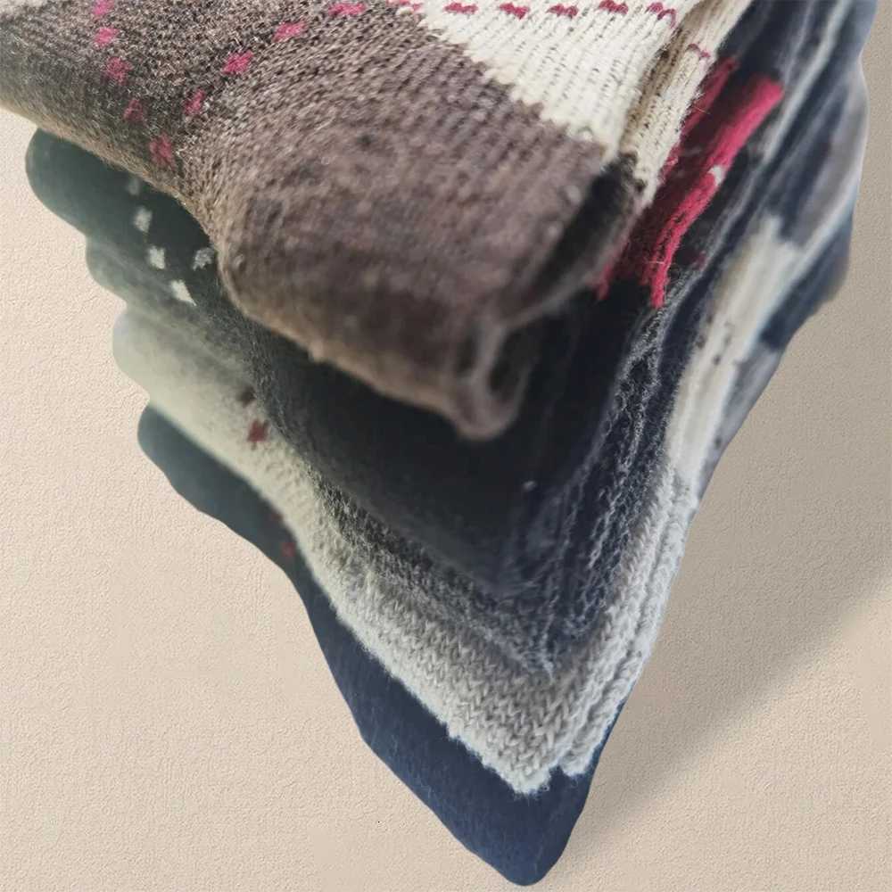 5 Pairs Fashionable Versatile Men Autumn Winter Socks With Geometric Patterns Comfortable Soft and Thickened Casual SocksT251209