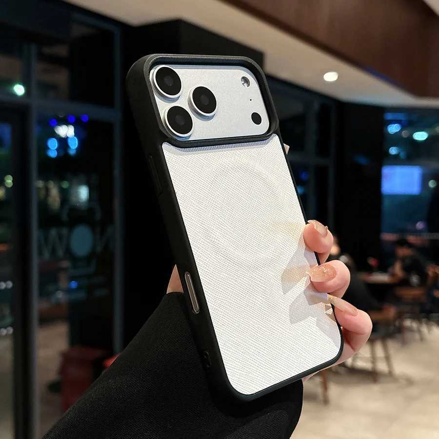 Retro Leather Protection Phone Case for iPhone 17 Air 16 15 14 Plus 13 12 11 Pro Max Charging Function tra Slim Cover C251209