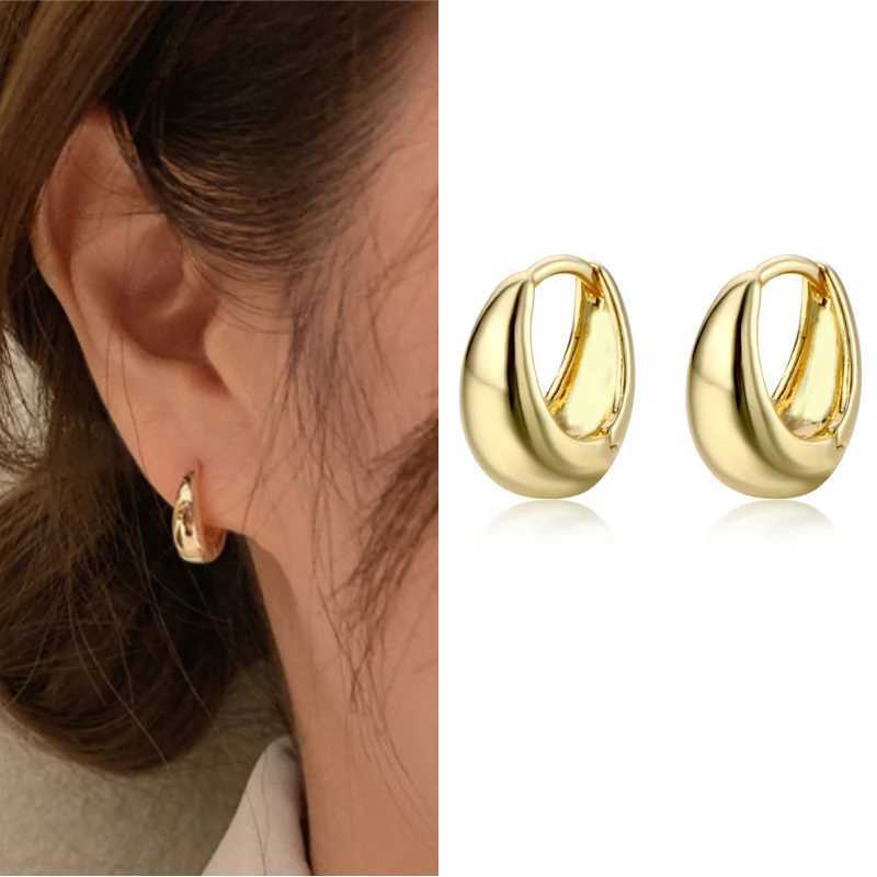 Simple Circle Ear Buckle Retro Gold Color Smooth Hoop For Women Punk Geometry Earrings Jewelry Accessories K251209 H260202