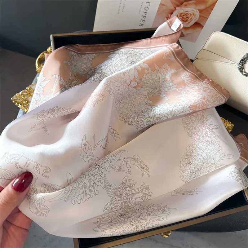Luxury 2024 Luxury Floral Print 70cm Square Silk Scarf Women Designer Scarves Bandana Foulard Shawl Hijab Echarpe Hairband Tie Ribbon Y251208