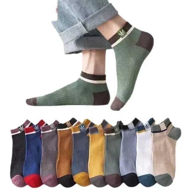 5 pairs of handsome boy color matching mens breathable sports socks maple leaf mens ankle socksT251209