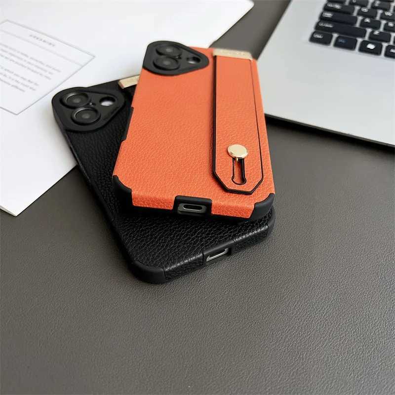 Luxury Lichee Pattern TPU Leather Hand Wrist Strap Bracket Case For iPhone 16 15 14 13 12 11 Pro XS Max X XR 7 8 Plus SE 2 Cover C251209