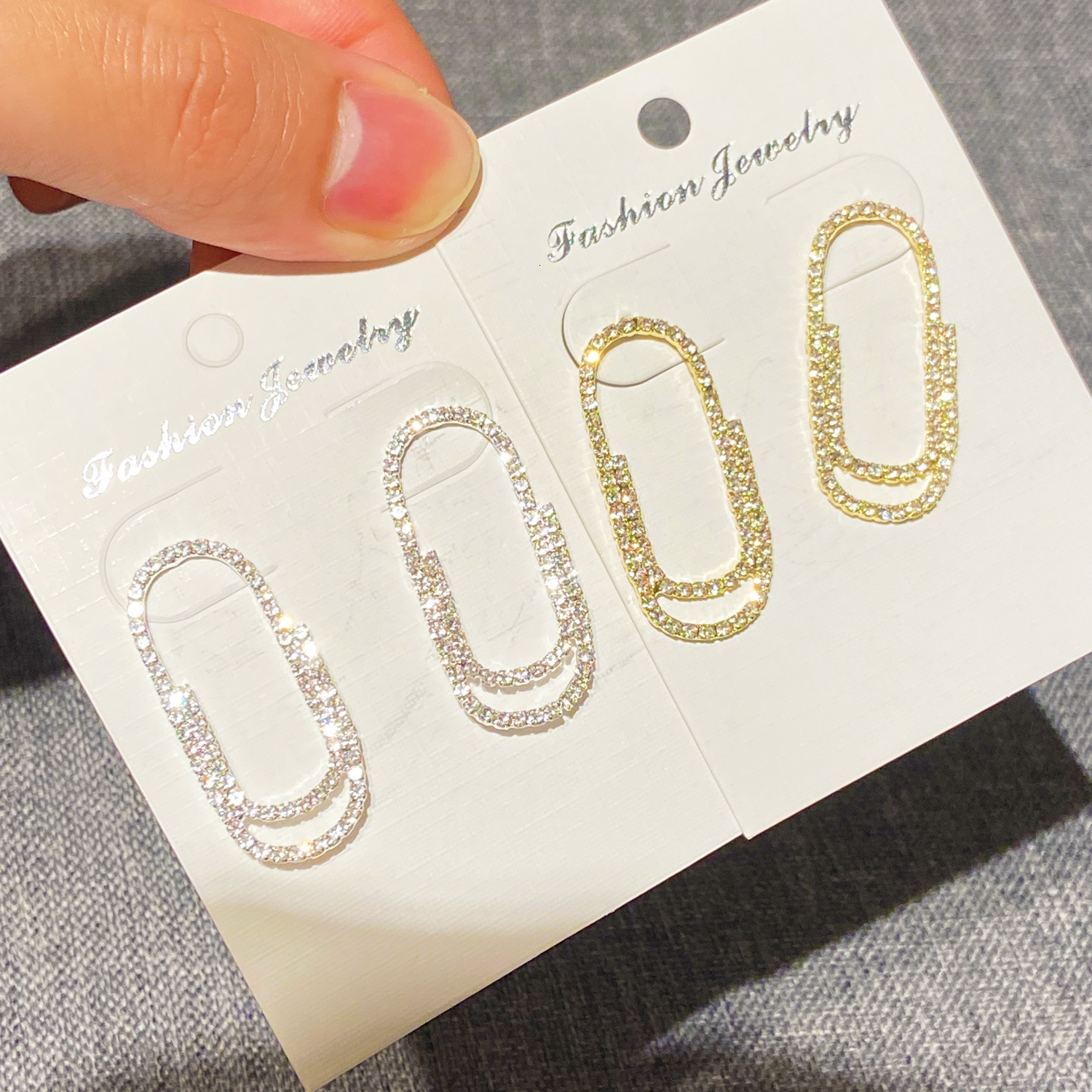 New designer Full Dia Paperclip For Women Simple Design Geometric Pin free shipping Stud Earrings Internet Celebrity Super Shiny luxury Ear Jewelry