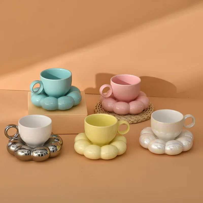 Creative Thicke Clouds Ceramic Coffee Cup Saucer Art Exquisite g Couple Teacup Gift Table Top Display g He Decoration H251209