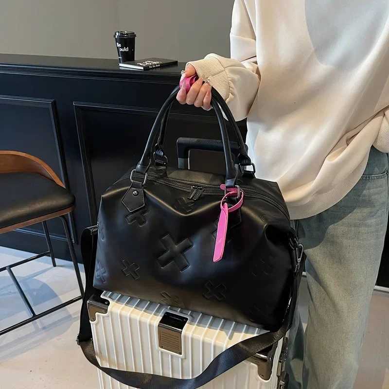 New PU Large-Capacity Travel Bag for Wen - Dry Wet Separati Business/Gym Handheld Carry- Y251209