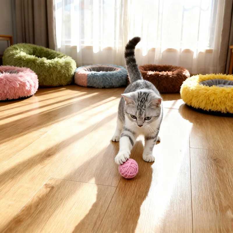 Colorful Yarn Balls Cat Toy with Bell Interactive Chewing Stuffed Toy Ball for Kittens Funny Pet Supplies M251209