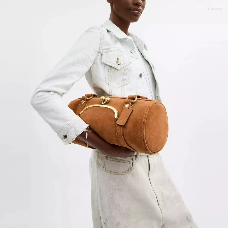 Shoulder Bags Kisslock Barrel Bag Fashionable Women's Top Handle Tote Luxury Designer Handbags Women For Ladies Everyday Style