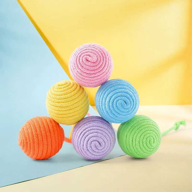 2pcs Cat Toys Interaction Cat Teasing Balls Pet Grinding Knots Bite Resistant Toy Cat and Dog Cotton Rope Ball Toys Pet Supplies M251209