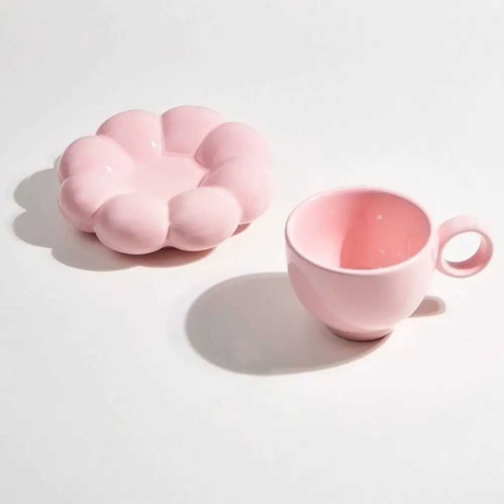 New Durable Portable High Quality Fashion INS Coffee g Set Ceramic Flower Shape Breakfast gs Milk Cup Breakfast H251209
