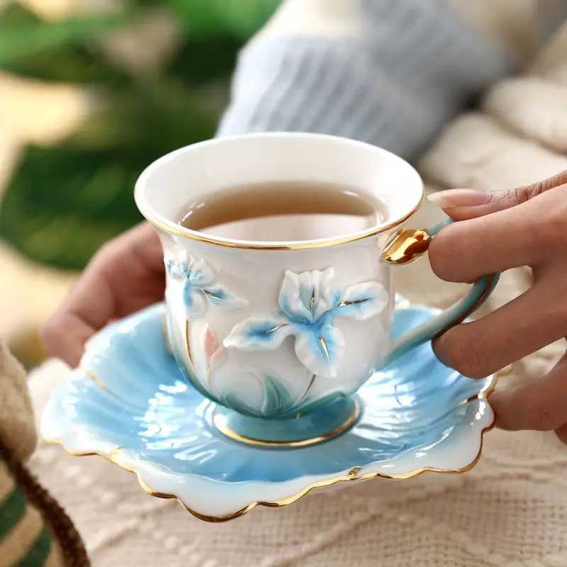 Creative Ceramic Coffee Cup Saucer Embossed Floral g He Breakfast Milk Oatmeal g Afternoon lia Flower Tea Cup Gifts H251209