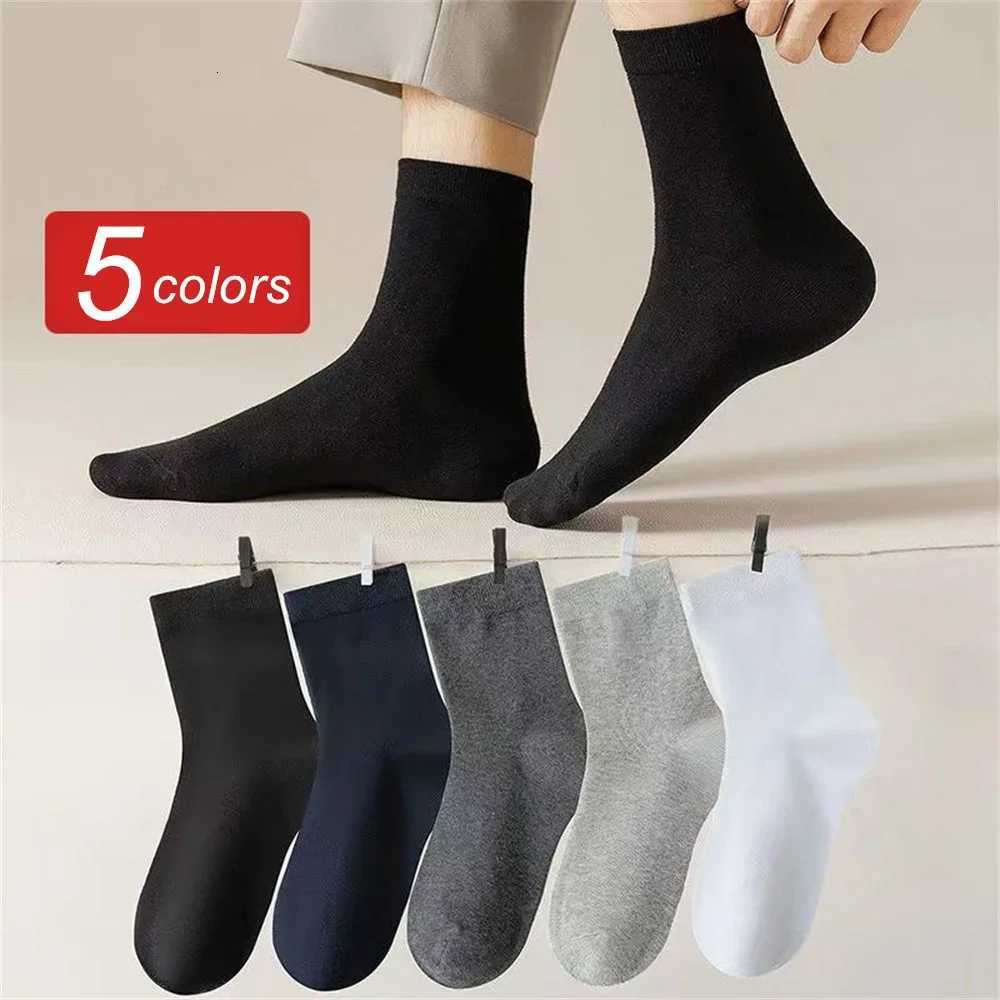 5 Pairs/Pack Mid Tube Sports Men Cotton Socks Comfortable Sweat-absorbing Male Breathable Socks Mid Calf Sokken Solid ColorT251209