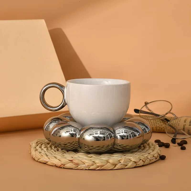 Creative Thicke Clouds Ceramic Coffee Cup Saucer Art Exquisite g Couple Teacup Gift Table Top Display g He Decoration H251209