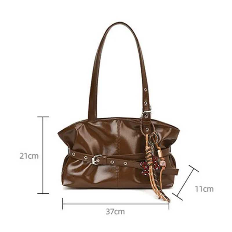 Fiable Designer Tote Bag Luxury Brand Shoder Bags New Simple Belt Buckle Cmuter Bags Premium Waxed Leather Wens Bags Y251209