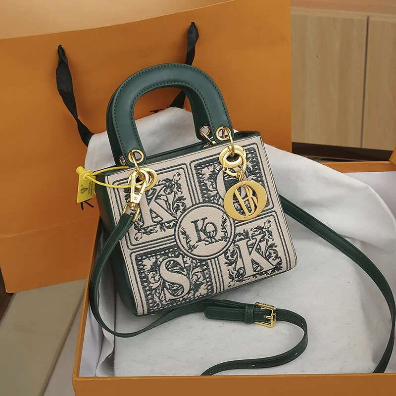 Women Bags Handbag Free shipping 2025 new designer Shoulder New tote Bags For womans ladies fashion embroidery casual handbag square crossbody bag 8c