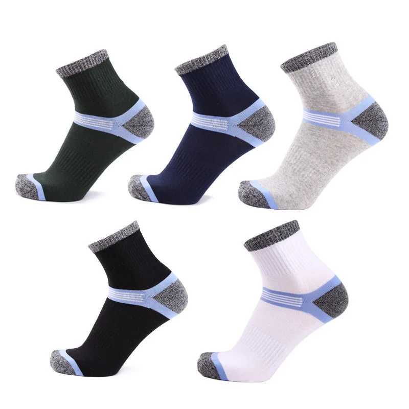 High Quality 5Pairs Mens Sports Socks Cotton Basketball Running Socks Comfortable Breathable Male Socks NewT251209