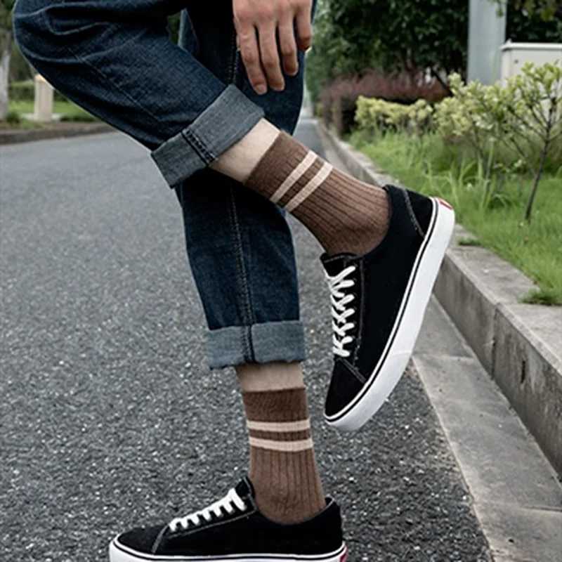 Fashion Mens Socks Casual Striped Streetwear Hip Hop Skateboard Long Socks Cotton Breathable Harajuku Men Male Crew Socks GiftsT251209